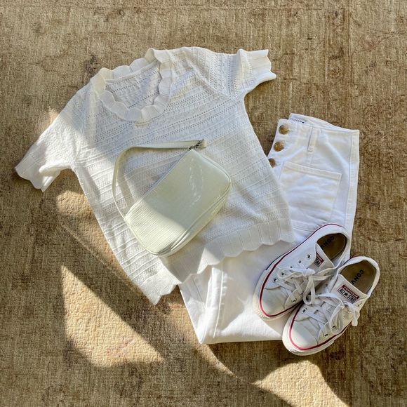 Zara Wide legged, White Jeans, Size 4, mid rise, button closure, front pockets - Picture 12 of 12